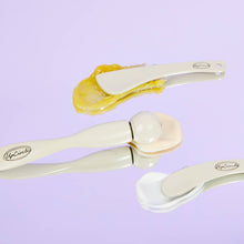 Load image into Gallery viewer, UpCircle Eye Roller Massage Tool